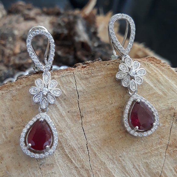 Blood Red Ruby White Zirconia Sterling Silver Set - Picture 2 of 15